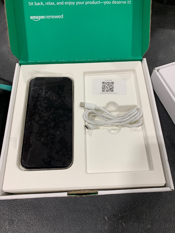 Photo 1 of Apple iPhone 16 Pro, US Version, 256GB, Natural Titanium - Unlocked (Renewed Premium)