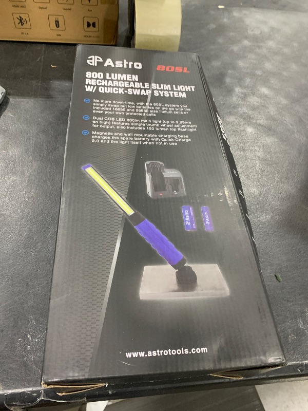 Photo 1 of Astro Tools 80SL 800 Lumen Slim Light W/Quick-Swap System