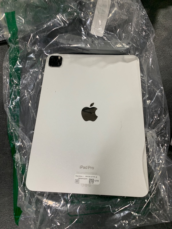 Photo 1 of 2022 Apple iPad Pro (11-inch, Wi-Fi, 256GB) - Silver (Renewed)