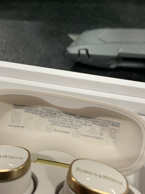 Photo 1 of Bowers & Wilkins Pi8 Wireless Earbuds (Dove White), in-Ear Bluetooth Earphones with Qualcomm Chipset & aptX Lossless, Active Noise Cancelling Earbuds, 3 Built-in Mics, 15-Min Quick Charging