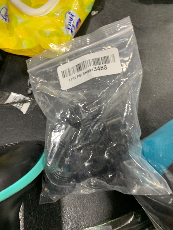 Photo 1 of 5 Pack 1/4 Inch Drip Irrigation Tubing to Faucet/Garden Hose Adapter Drip Irrigation Hose Connectors 3/4" Garden Hose to 1/4" Drip Tubing Drip System Parts Garden Hose Quick Connect Fittings