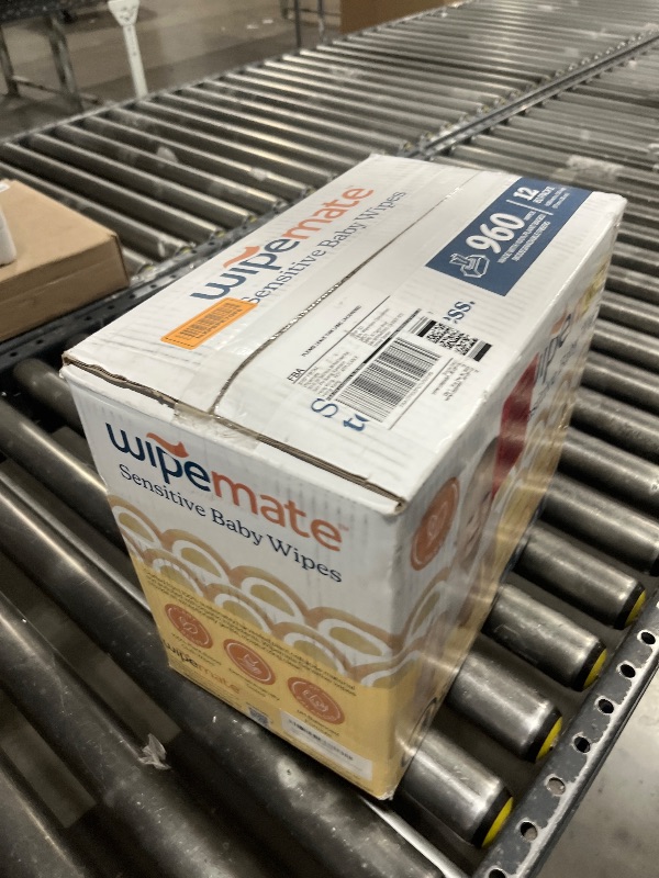 Photo 1 of Premium 960-Count Baby Wipes 99% Water