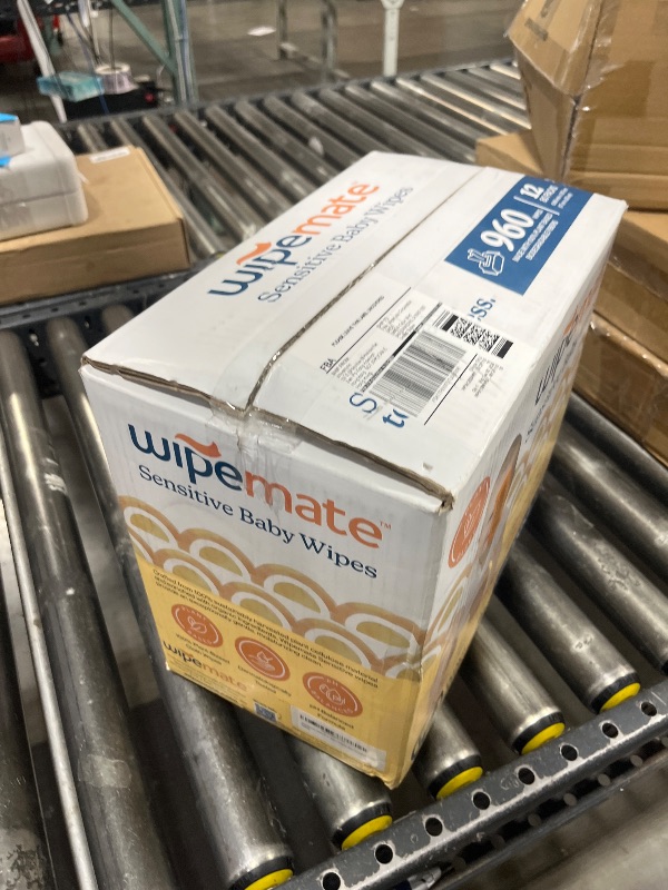 Photo 1 of Premium 960-Count Baby Wipes 99% Water