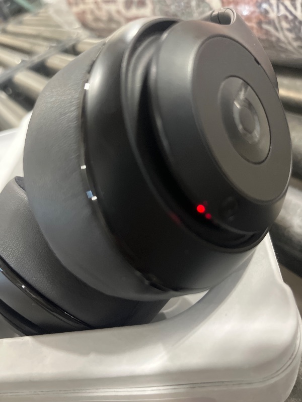 Photo 1 of Beats Studio Pro - Wireless Bluetooth Noise Cancelling Headphones - Personalized Spatial Audio, USB-C Lossless Audio, Apple & Android Compatibility, Up to 40 Hours Battery Life - Black