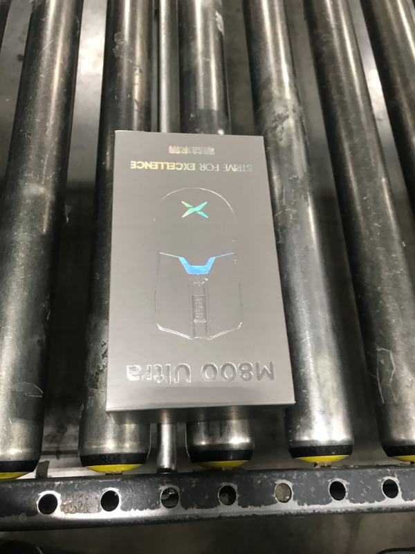 Photo 1 of DeLUX M800 Ultra Wireless Gaming Mouse, Nordic 52840 MCU, PAW3395 26000DPI, 1000Hz Polling Rate, Tri-Mode Connection, 55g Lightweight, 120 Hours Endurance (600mAh-Black)
