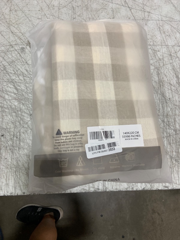 Photo 1 of Laolitou Checkered Tablecloth Rectangle Washable Buffalo Plaid Table Cloth with Tassel Cotton Linen Gingham Table Cover for Picnic Kitchen Dining Room, Beige, 86 Inch