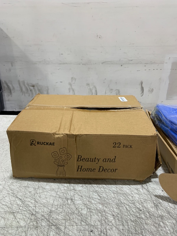 Photo 1 of RUCKAE Small Clear Bud Vases Bulk 22 Pack Mini Flower Glass Vases for Centerpiece Table Wedding Decorations Home Decor Party(Transparent)