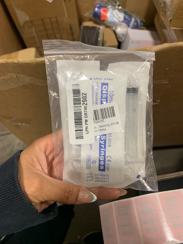 Photo 1 of 10ml Syringe for Liquid, Oral, Scientific Labs, Measurement, Dispensing, with Cap- 3 Pack
