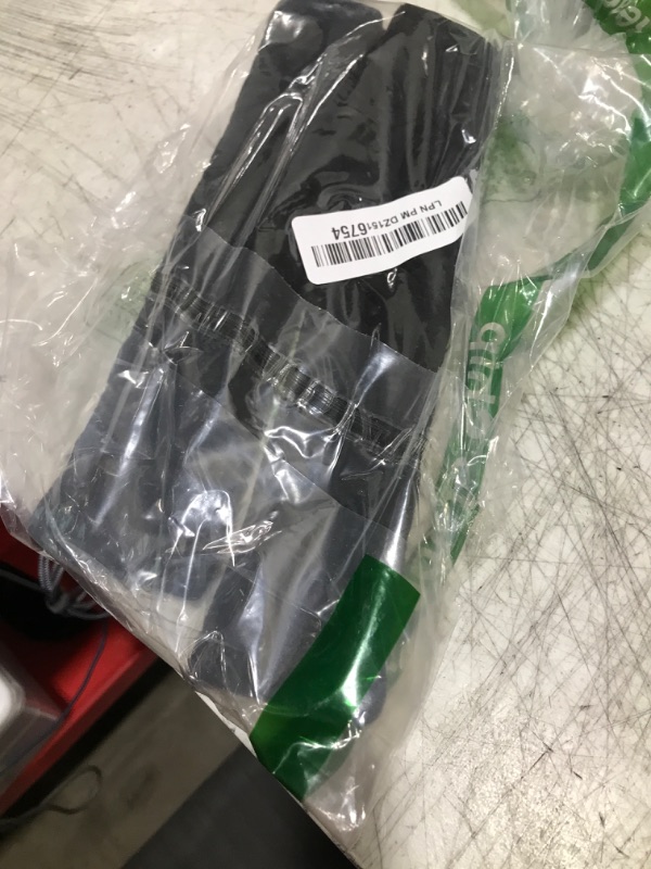 Photo 1 of Amooca Soft Auto Seat Belt Cover Seatbelt Shoulder Pad 2 PCS for a More Comfortable Driving Compatible with All Cars and Backpack Black