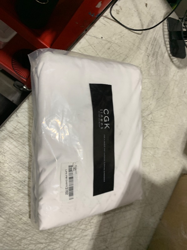 Photo 1 of FITTED KING SHEET