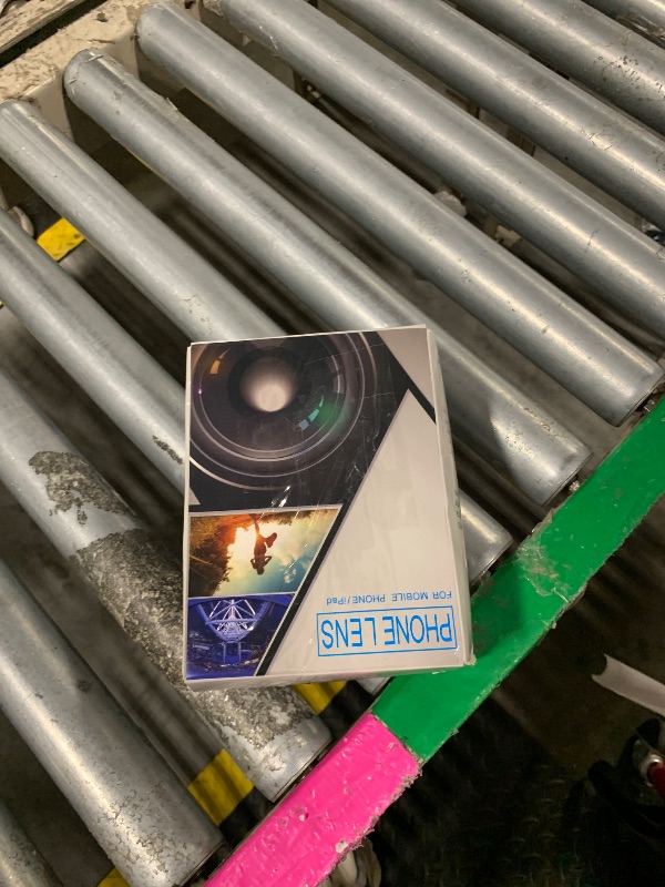 Photo 1 of Phone Camera Lens Kit Upgraded Version Telephoto 28X Wide Angle 0.6X Macro 20X Fisheye 198° for Most Smartphones (Black)