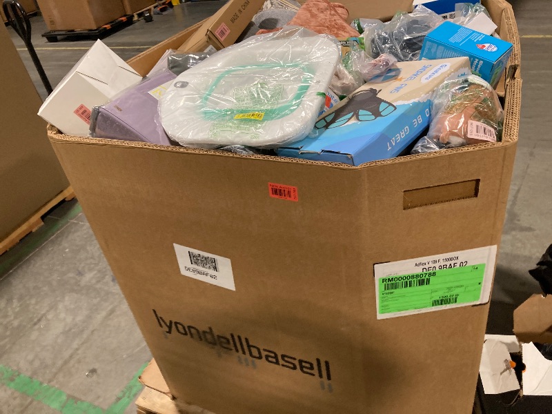 Photo 1 of ***AS IS/ NO RETURNS - SALE FINAL*** MYSTERY PALLET
