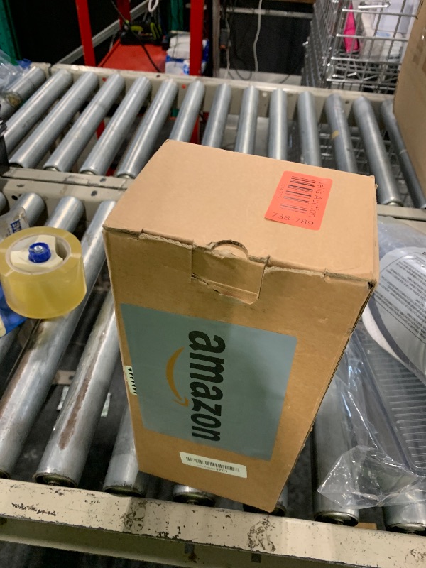 Photo 1 of  *** USED *** Stanley Quencher H2.0 Tumbler with Handle and Straw 40 oz | Flowstate 3-Position Lid | Cup Holder Compatible for Travel | Insulated Stainless Steel Cup | BPA-Free | Glacier