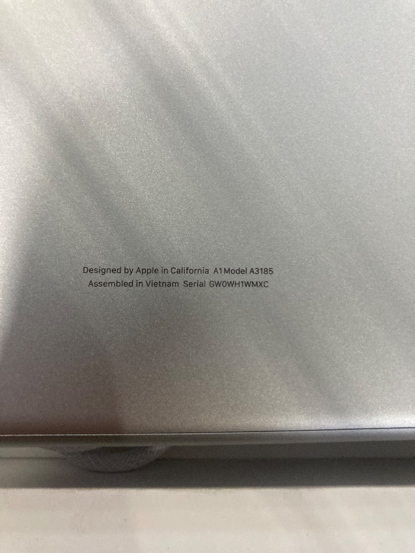 Photo 1 of *** MAY NEED CHARGING - DOES NOT TURN ON*** Apple 2024 MacBook Pro Laptop with M4 Max, 14?core CPU, 32?core GPU: Built for Apple Intelligence, 14.2-inch Liquid Retina XDR Display, 36GB Unified Memory, 1TB SSD Storage; Silver