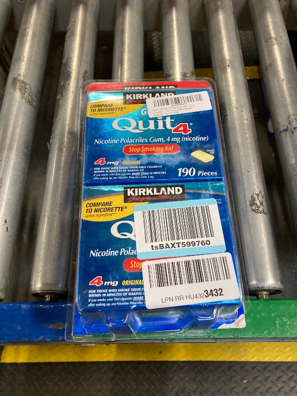 Photo 1 of **BEST BY 5/31/2025**
Kirkland Signature Quit Gum, 380 Pieces 4 mg
