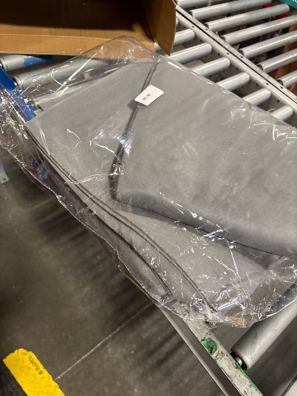 Photo 1 of **similar
Car Heat Sound Deadening Insulation Mat, - 394 Mil 10.8 Sqft Automobile Sound Deadening & Heat Insulation Material for Auto Hood Engine Roof Door and Trunk,40 Inch x 40 Inch, Aluminum Foil Finish. 