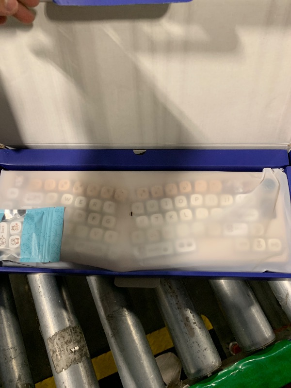 Photo 1 of CIDOO ABM066 Alice Keyboard Hot Swappable Mechanical Keyboard RGB Wireless Custom Gaming Keyboard with Cardamom Switches VIA Programmable Volume Knob for Win/Mac/iOS(PBT MOA Profile Cat Keycaps)