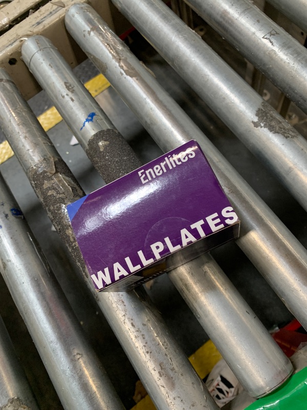 Photo 1 of 10 plastic wallplates