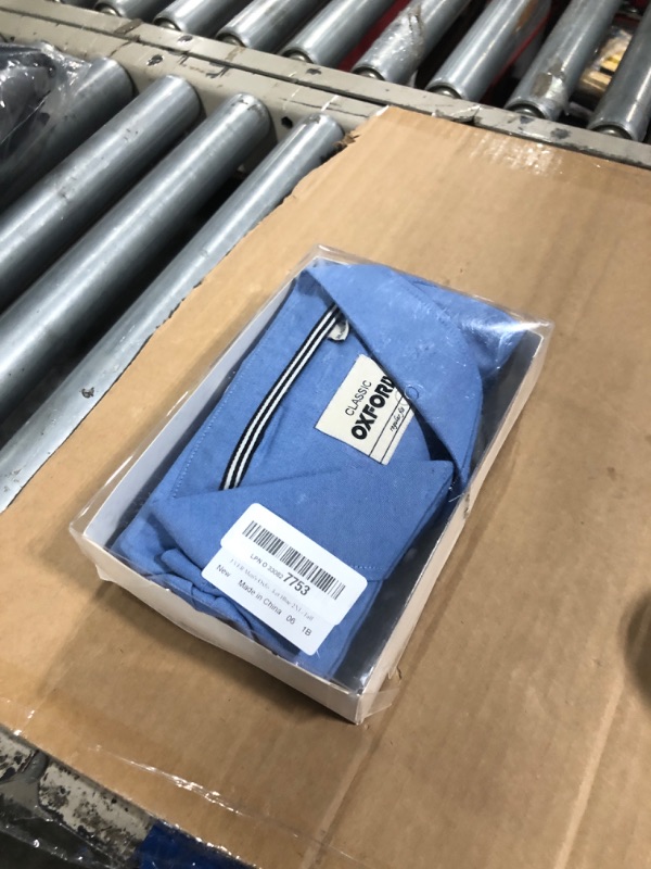 Photo 1 of   J.VER Men's Oxford Dress Shirts Soft Cotton Long Sleeve Shirt Business Casual Button Down Shirts with Pocket Blue 2XL-Tall