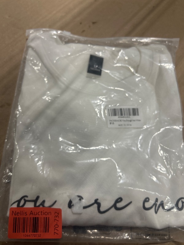 Photo 1 of ** similar image***white shirt size M