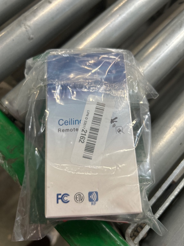 Photo 1 of 35T1 Ceiling Fan Remote Control Replacement for Harbor Breeze, Allen Roth,Kichler,Hampton Bay FAN35T FAN53T FAN11T 2AAZPFAN53T L3HFAN11T L3HFAN11T1 L3HFAN11T2 FANHD,3-Speed, Light Dimmer, Learn Key