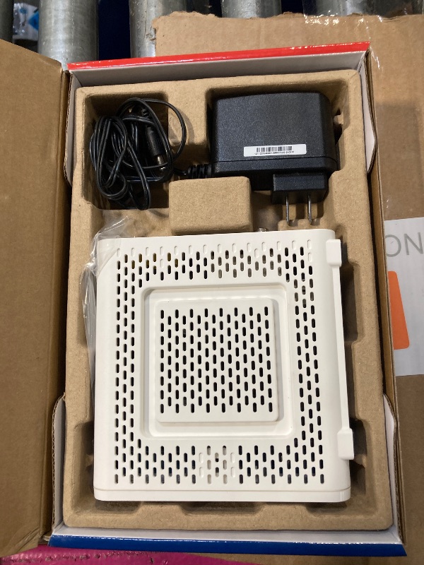 Photo 1 of ARRIS (SB8200) - Cable Modem - Fast DOCSIS 3.1 32x8 Gigabit Cable Modem , Approved for Comcast Xfinity, Cox, Charter Spectrum, & more | 1 Gbps Max Internet Speed, 4 OFDM Channels