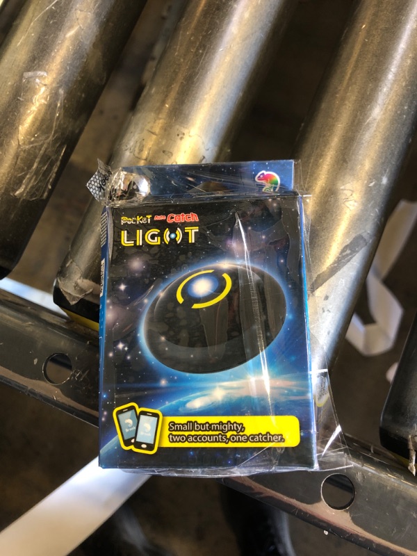 Photo 1 of POCKET AUTO CATCH LIGHT