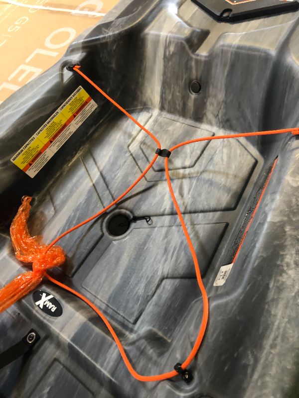 Photo 1 of Pelican Catch Classic 100 Angler Sit-on-Top Fishing Kayak Forest Mint