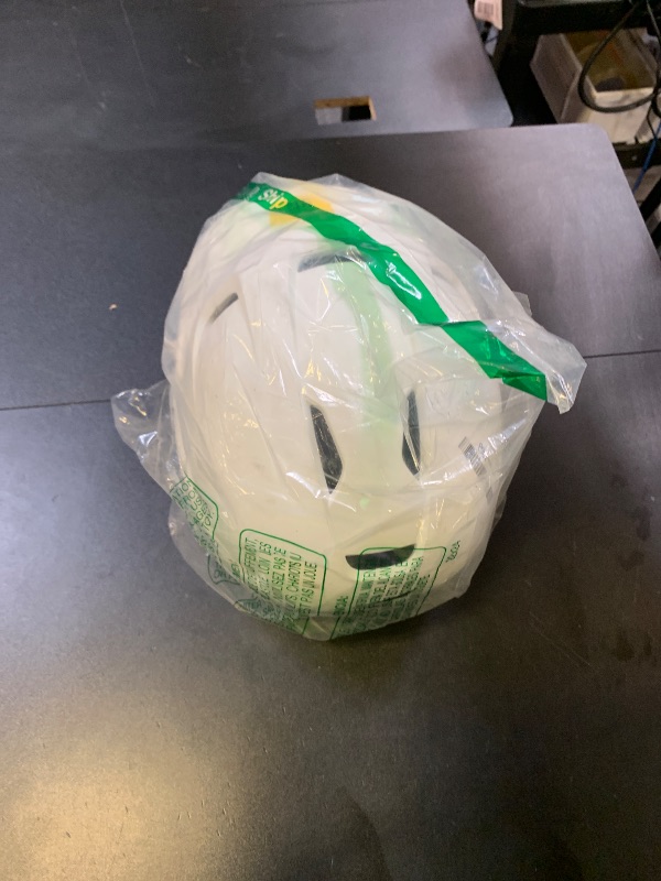 Photo 1 of Easton | Z5 2.0 Batting Helmet | Baseball | Senior (7 1/8" - 7 1/2") | Matte White