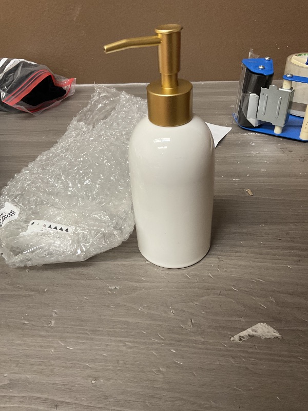 Photo 1 of SEE NOTES PICTURE…..Natheeph 14OZ Ceramic Soap Dispenser Ceramic Soap Pump Dispenser Can Fill Liquid for Bathroom/Kitchen (2PC White)
