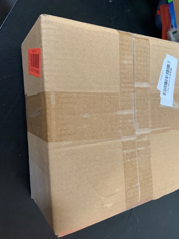Photo 1 of ZTUOAUMA Left and Right Hand Tail Light Lamp Assembly 3A013-75890 3A013-75880 31301-34313 31301-34303 for Kubota M4700 M5700 M6800 L2800 L3430 L3540 Tractors
