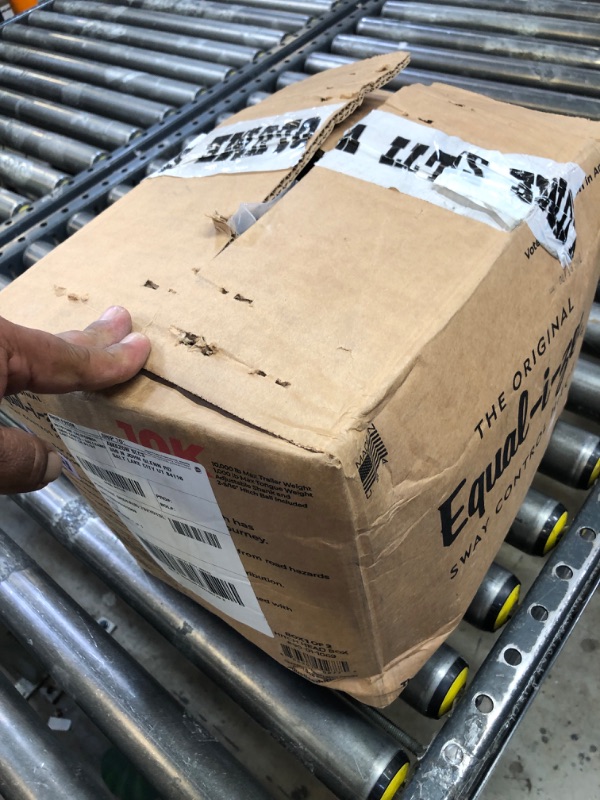 Photo 1 of ACCESSORIZE ONLY******Equal-i-zer 4-point Sway Control Hitch, 90-00-1069, 10,000 Lbs Trailer Weight Rating, 1,000 Lbs Tongue Weight Rating, Weight Distribution Kit Includes Standard Hitch Shank and 2-5/16" Ball