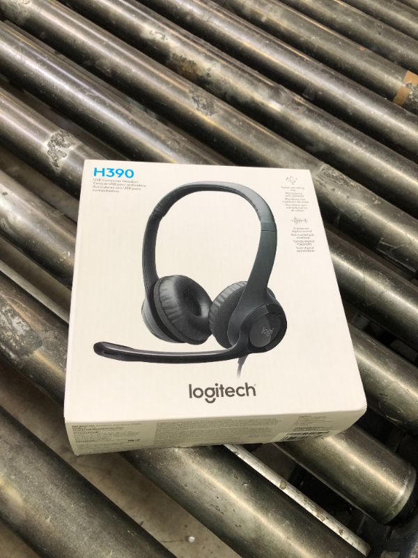 Photo 1 of Logitech H390 Gaming Headphones, Wired Headphones with Mic, USB Headset with Microphone for PC, Noise Cancelling Microphone for Video Meetings, Music, Gaming - Black