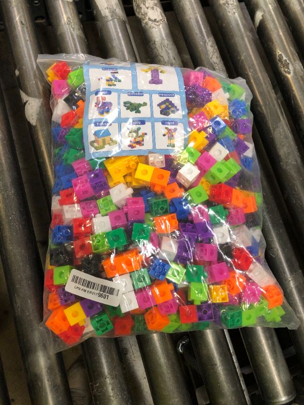 Photo 1 of Shappy 600 Pcs Math Cubes Educational Counting Toy Math Manipulatives Connecting Counting Cubes Blocks for Learning Classroom Homeschool Supplies(Classic)