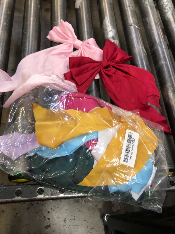 Photo 1 of Clothes women hair clips 