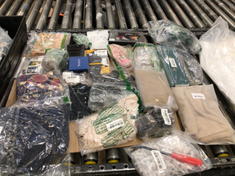 Photo 1 of 22Items MISC BAG LOT*FINAL SALE*