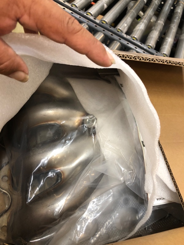 Photo 1 of ABYSMAUTO Catalytic Converter Direct-fit Compatible with Chevy Aveo, Aveo5 2009-2011 1.6L l4, Pontiac G3 2009-2010 1.6L l4 Catalytic Convertor 641345 (EPA Compliant)
