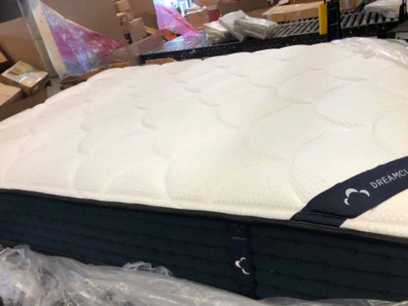 Photo 1 of NEEDS CLEANING----DreamCloud 12" Queen Mattress - Luxury Hybrid Gel Memory Foam - 365 Night Trial - Premium Pressure-Relieving Layers - Forever Warranty - Mattress in a Box - CertiPUR-US Certified