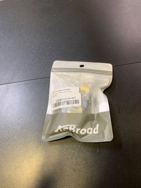 Photo 1 of Nema L7-15R 15A/277V 2 Pole 3 Wire Industrial Grade Locking Female Receptacle Connector, Industrial Twist Lock L7-15 15-AMP/277Volt AC Power Connector. LK-2313F