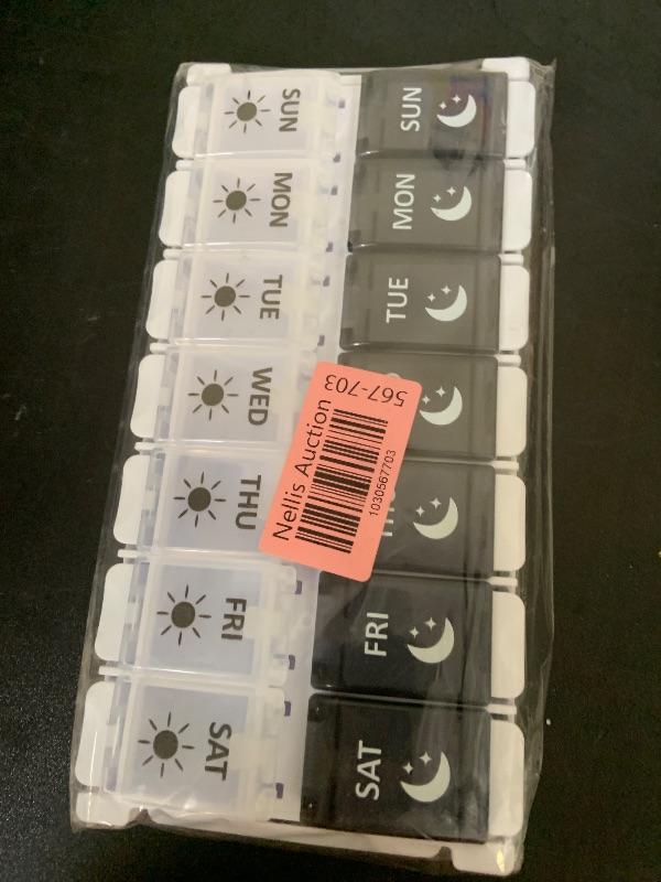 Photo 1 of Day/Night 7 Day Pill Carrier