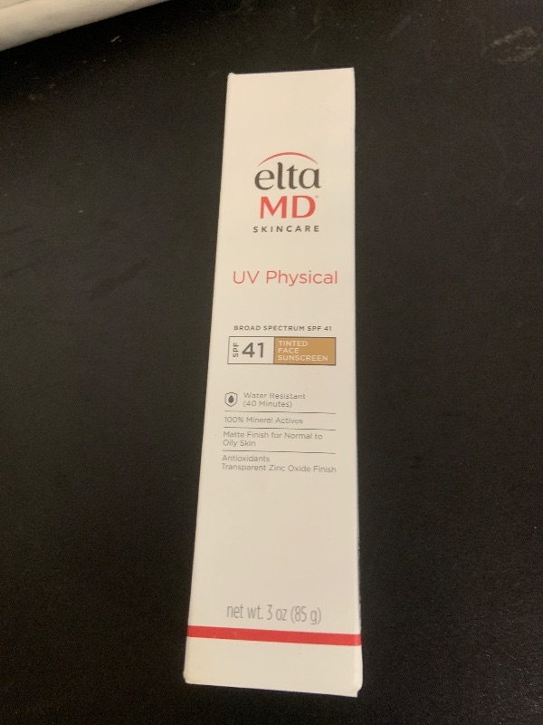Photo 1 of EltaMD UV Physical Tinted Mineral Sunscreen for Face SPF 41, 100% Mineral Actives Tinted Face Lotion, Water Resistant, Paraben-Free, Transparent Zinc Oxide Finish, Facial Travel Size Sunscreen 3 oz