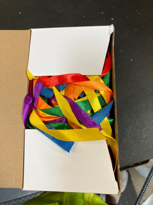 Photo 1 of 12 Pcs Rainbow Ribbon Wooden Waldorf Toys Creative Waldorf Hand Kite Set Streamers with Wood Ring Sensory Learning Educational Toy for Playroom Dancing Birthday (Vibrant Color)