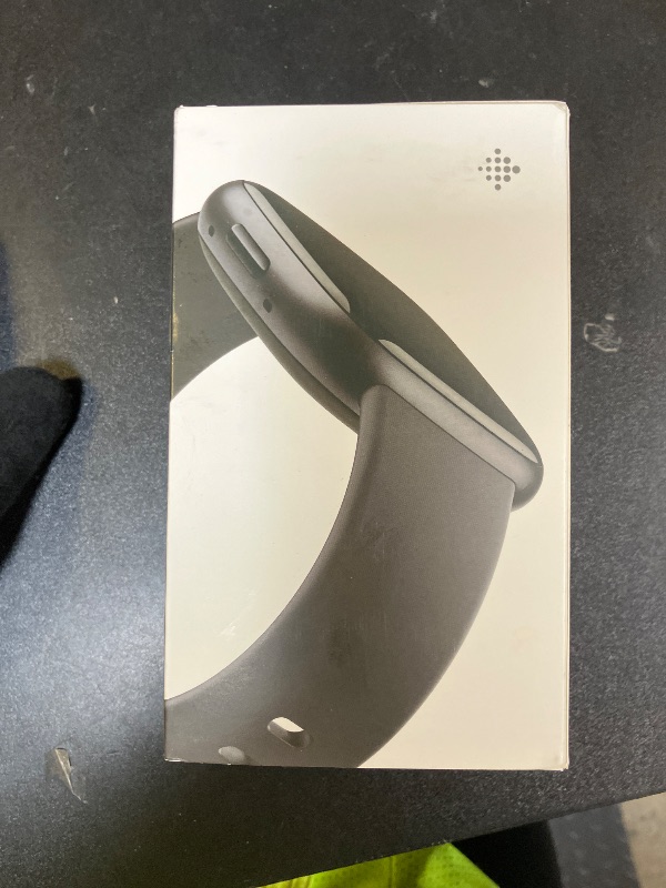 Photo 1 of Fitbit Versa 4 Fitness Smartwatch with Daily Readiness, GPS, 24/7 Heart Rate, 40+ Exercise Modes, Sleep Tracking and more, Black/Graphite, One Size (S & L Bands Included)