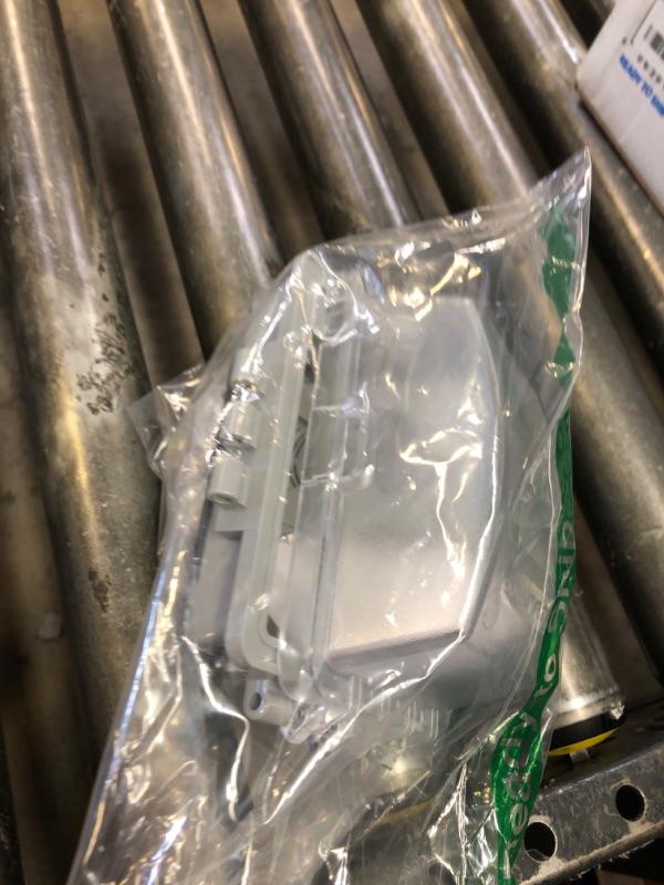 Photo 1 of Sealproof 1-Gang Weatherproof In Use Outlet Cover | Horizontal/Vertical Outdoor Plug and Receptacle Protector, Lockable Bubble Cover, UL Extra Duty Compliant, 18 Configurations