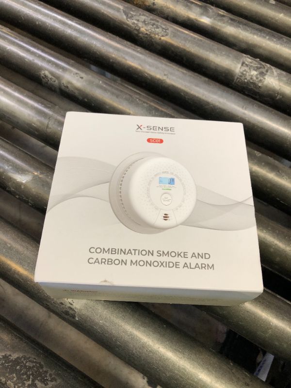 Photo 1 of X-Sense  Detector Carbon Monoxide Detector Combo, 10-Year Battery Smoke Detector with Display, Standalone Model SC01, Single Pack