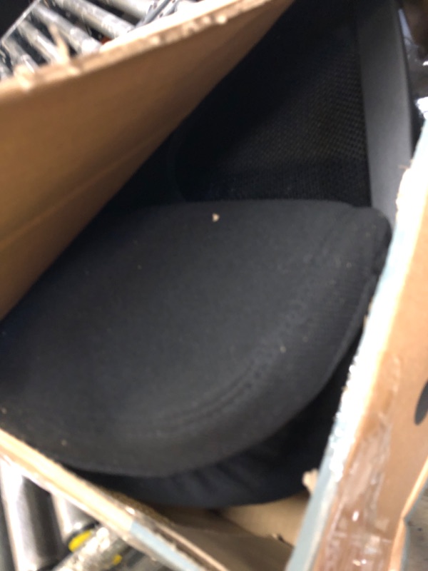 Photo 1 of Mid size office chair 