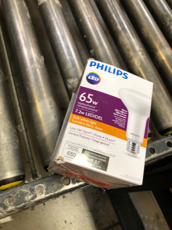 Photo 1 of PHILIPS Dimmable BR30 Bulb Soft White Light/Warm glow effect 65W replacement 7.2w LED