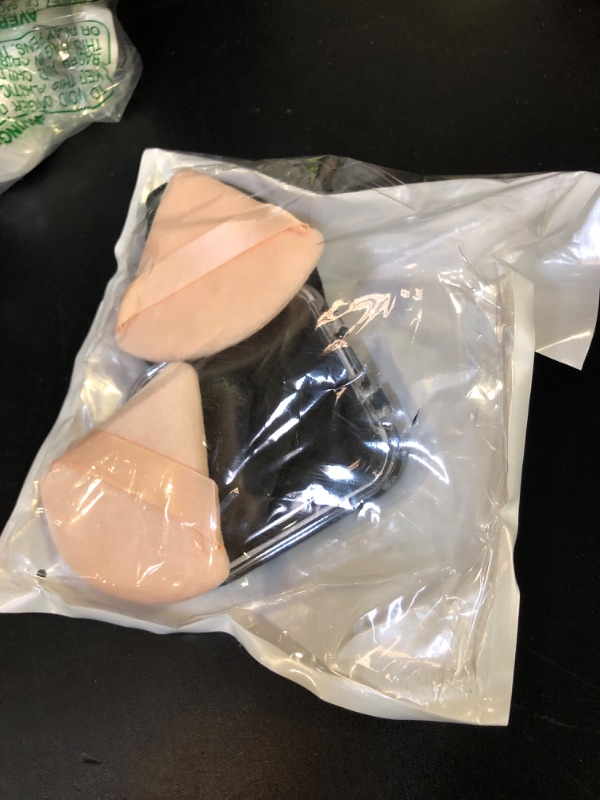 Photo 1 of CUPID CARE 6 Pcs Triangle Powder Puff with 2 Travel Cases, Setting Powder Puffs for Face Powder and Foundation, Velour Makeup Puff for Loose Powder Body Powder, Skin-Friendly, Beauty Makeup Tools