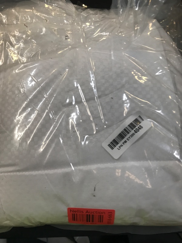 Photo 1 of MATBEBY Twin XL Mattress Pad - Cooling Breathable Mattress Topper, Quilted Fitted Mattress Protector, Pillow Top Mattress Cover with 8-21" Deep Pocket, Soft, Machine Washable, White, Twin Extra Long