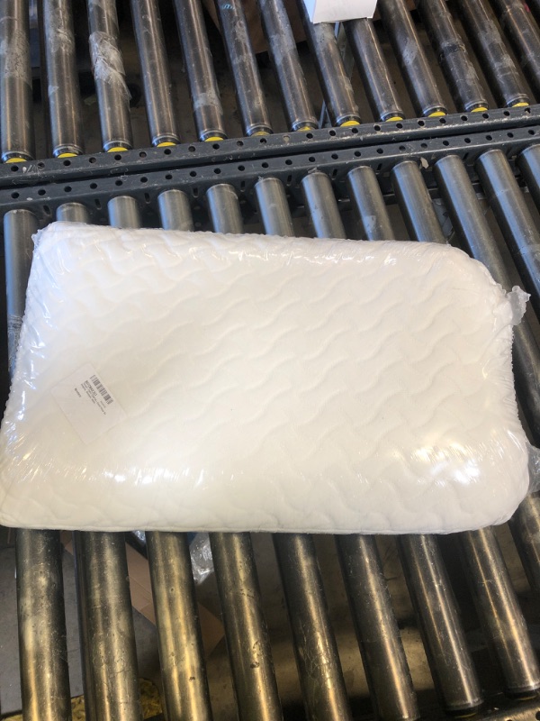 Photo 1 of Tempur-Pedic TEMPUR-Cloud Pillow for Sleeping, Standard, White